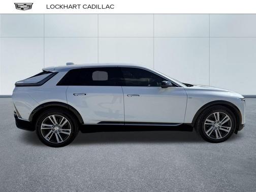 2024 Cadillac LYRIQ Tech