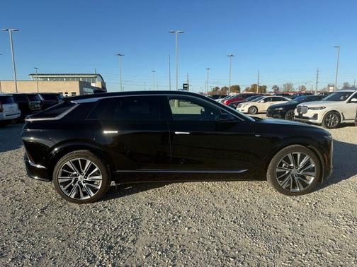 2024 Cadillac LYRIQ Luxury