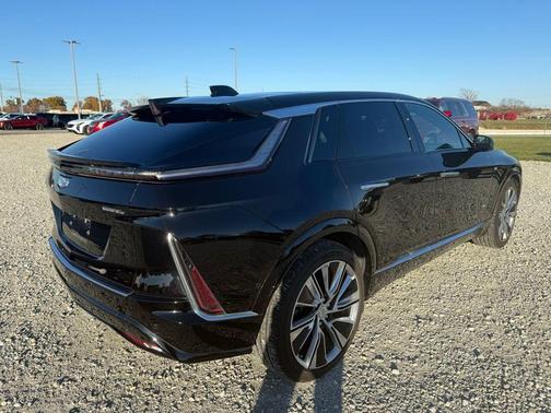 2024 Cadillac LYRIQ Luxury