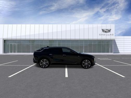 Stellar Black Metallic 2025 Cadillac LYRIQ Luxury