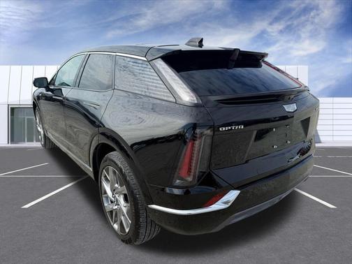 2025 Cadillac OPTIQ Luxury