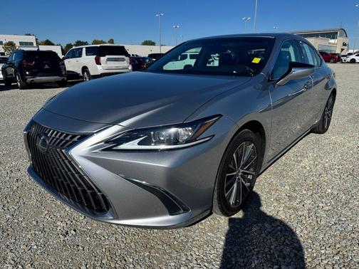 2022 Lexus ES 300h 300H