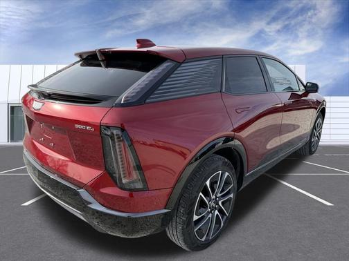 2025 Cadillac OPTIQ Sport