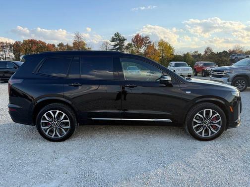 2024 Cadillac XT6 Sport AWD