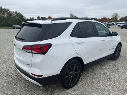 2023 Chevrolet Equinox RS