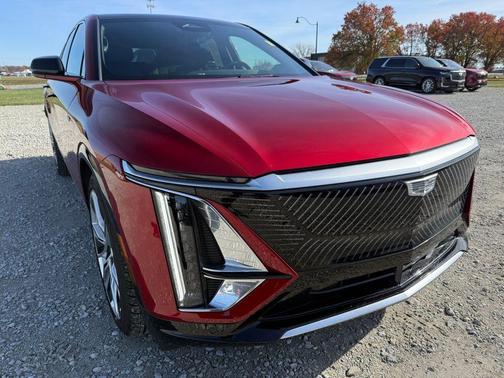 2024 Cadillac LYRIQ Luxury