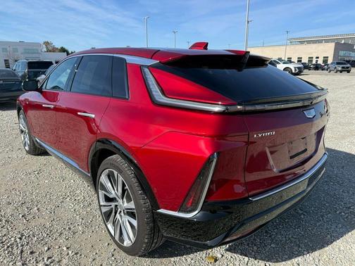 2024 Cadillac LYRIQ Luxury