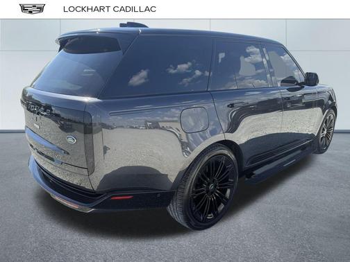 2023 Land Rover Range Rover P530 SE