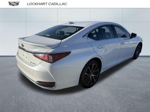 2022 Lexus ES 300h 300H