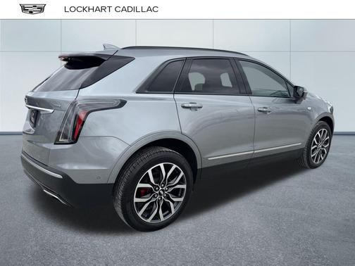 2025 Cadillac XT5 Sport