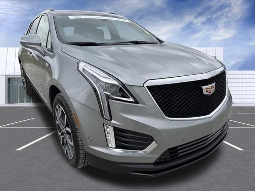 2025 Cadillac XT5 Sport