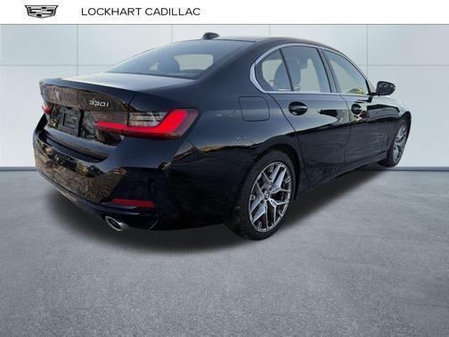 2025 BMW 330 i xDrive