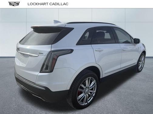 2022 Cadillac XT5 Sport