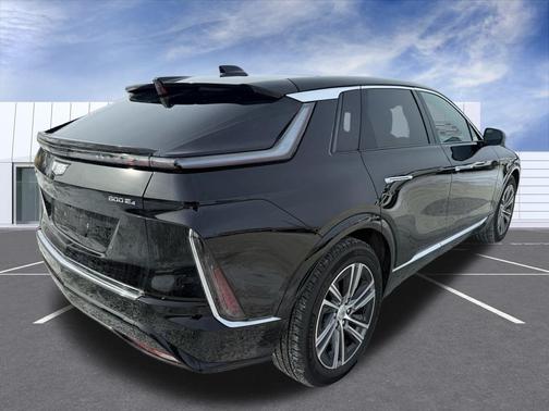 2024 Cadillac LYRIQ Luxury