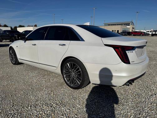 2020 Cadillac CT6 Luxury