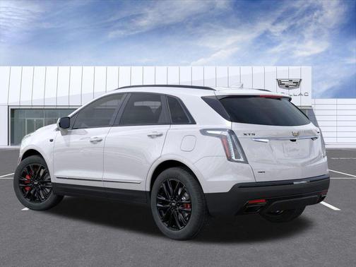 2026 Cadillac XT5 Sport