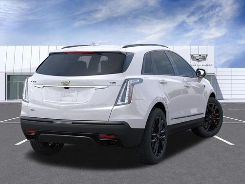 2026 Cadillac XT5 Sport