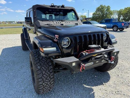 2021 Jeep Gladiator Overland