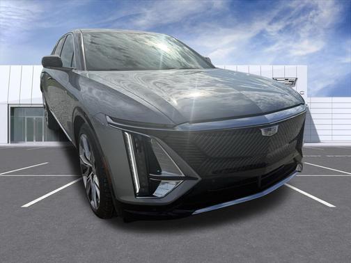 Silver Metallic 2024 Cadillac LYRIQ Luxury