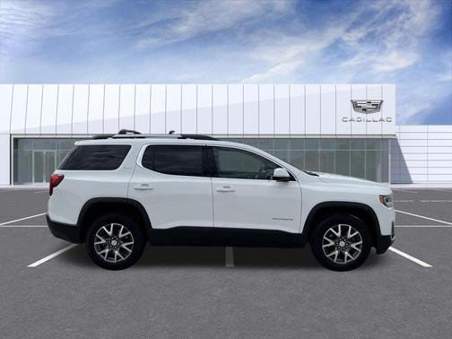 Summit White 2023 GMC Acadia SLT