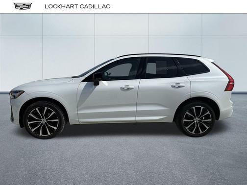 2024 Volvo XC60 B5 Plus Dark Theme