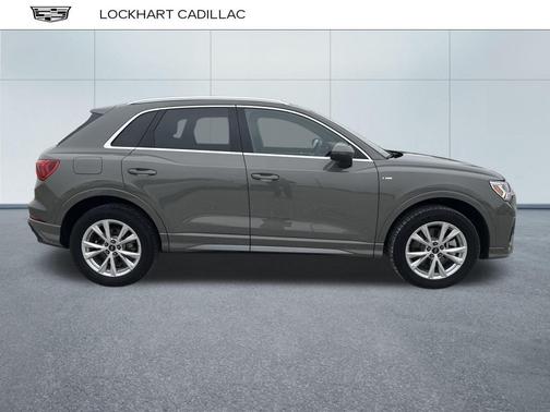 2024 Audi Q3 45 S line Premium