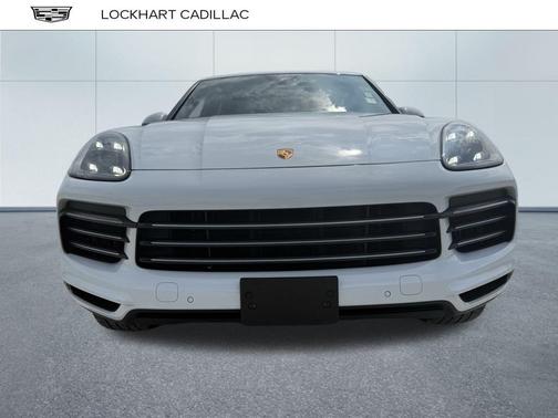 2022 Porsche Cayenne Base