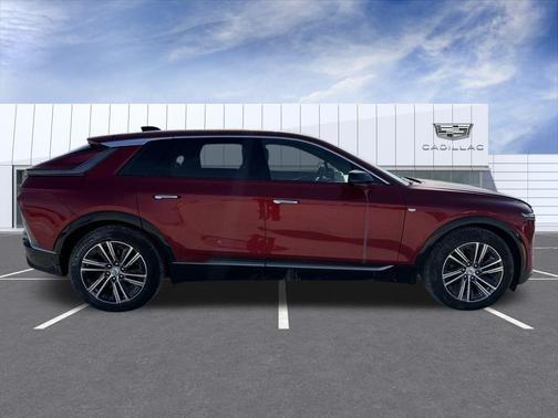 2024 Cadillac LYRIQ Luxury