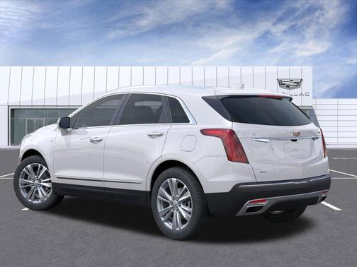 Crystal White Tri-Coat 2026 Cadillac XT5 Premium Luxury