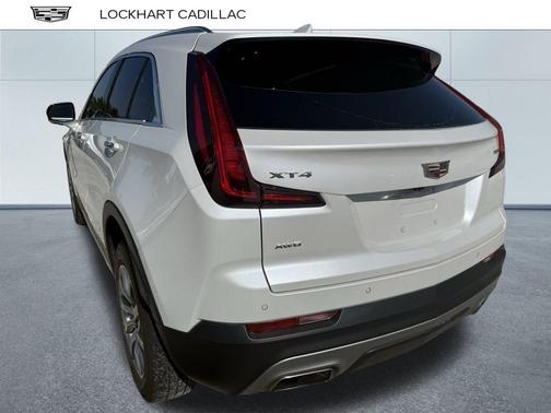 2022 Cadillac XT4 Premium Luxury