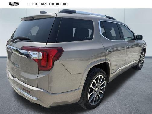 2022 GMC Acadia Denali
