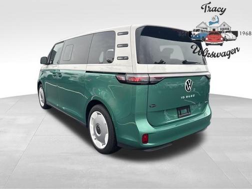 2025 Volkswagen ID. Buzz 1st Edition with 4MOTION