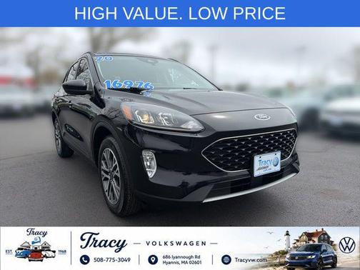 Agate Black Metallic 2020 Ford Escape SEL