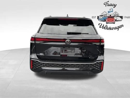 2026 Volkswagen Tiguan 2.0T SE R-Line Black 4MOTION