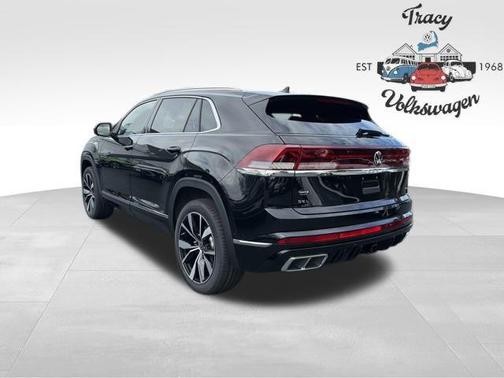 2026 Volkswagen Atlas Cross Sport 2.0T SEL Premium