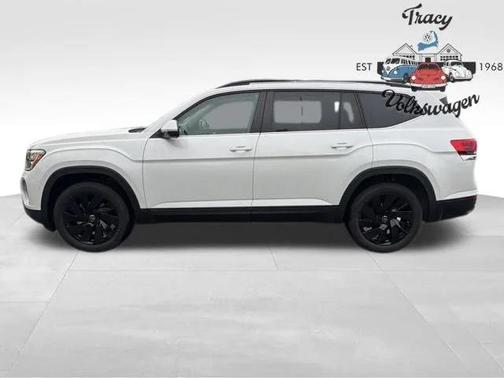 2026 Volkswagen Atlas 2.0T SE w/Technology 4MOTION