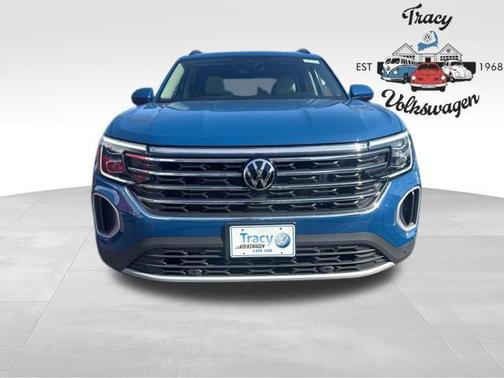 2025 Volkswagen Atlas 2.0T SE w/Technology 4MOTION