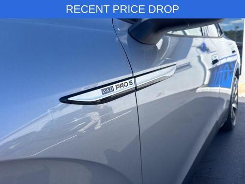 2023 Volkswagen ID.4 AWD Pro S