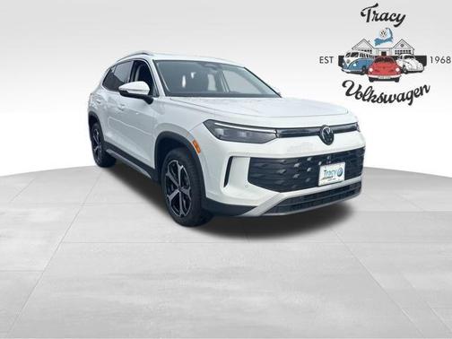 2025 Volkswagen Tiguan 2.0T SE 4MOTION
