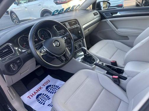 2018 Volkswagen Golf SportWagen TSI SE