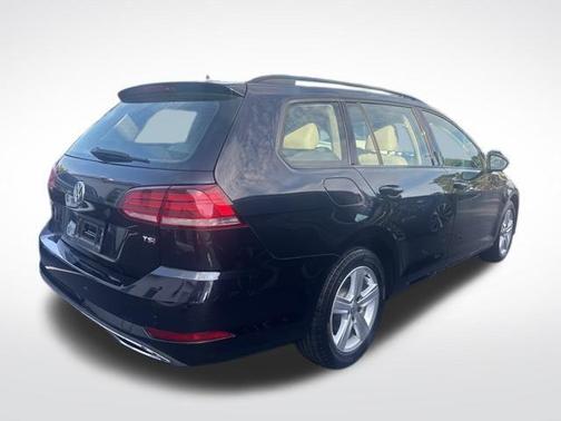 2018 Volkswagen Golf SportWagen TSI SE