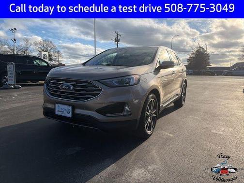 2020 Ford Edge Titanium