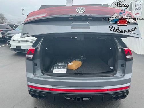 2025 Volkswagen Atlas Cross Sport 2.0T SEL