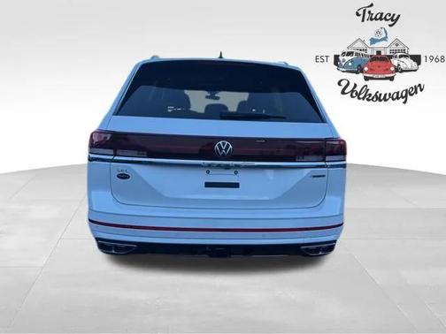 2026 Volkswagen Atlas 2.0T SEL Premium R-Line 4MOTION