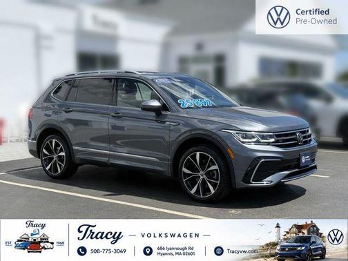 Platinum Gray Metallic 2022 Volkswagen Tiguan 2.0T SEL R-Line 4MOTION