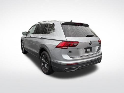 2024 Volkswagen Tiguan 2.0T SE 4MOTION