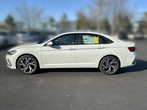 Opal White Pearl 2026 Volkswagen Jetta 1.4T SEL