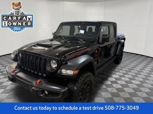 Black Clearcoat 2022 Jeep Gladiator Mojave 4x4