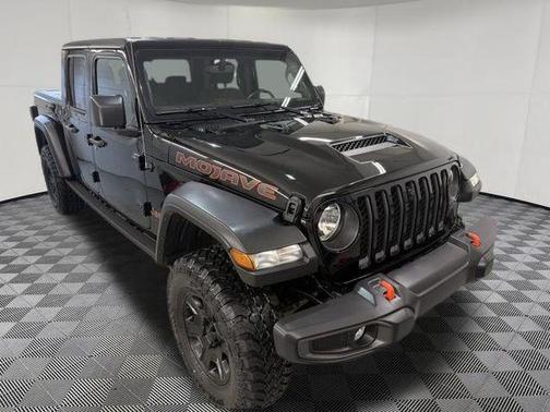 Black Clearcoat 2022 Jeep Gladiator Mojave 4x4