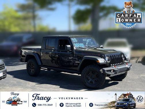 Black Clearcoat 2022 Jeep Gladiator Mojave 4x4